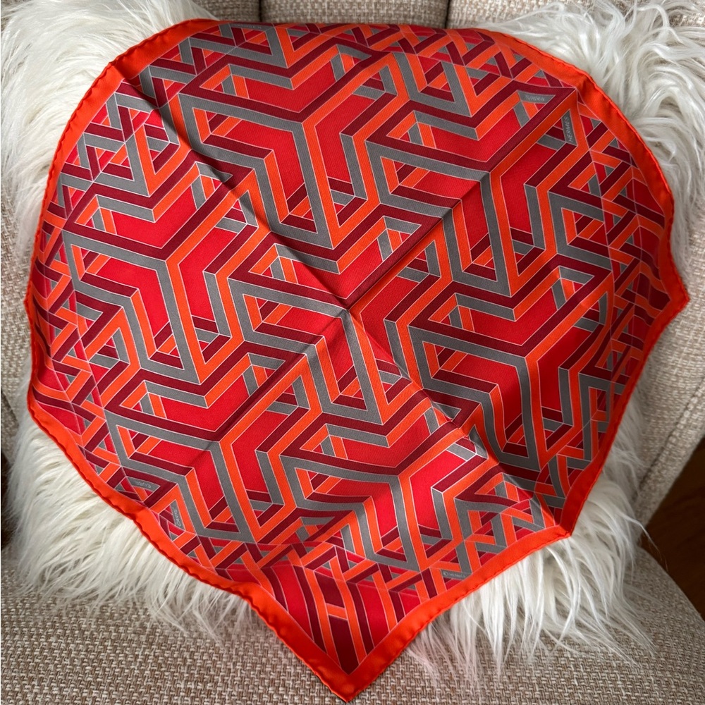 Hermès Petit Carre Cube Silk Scarf - Picture 2 of 5